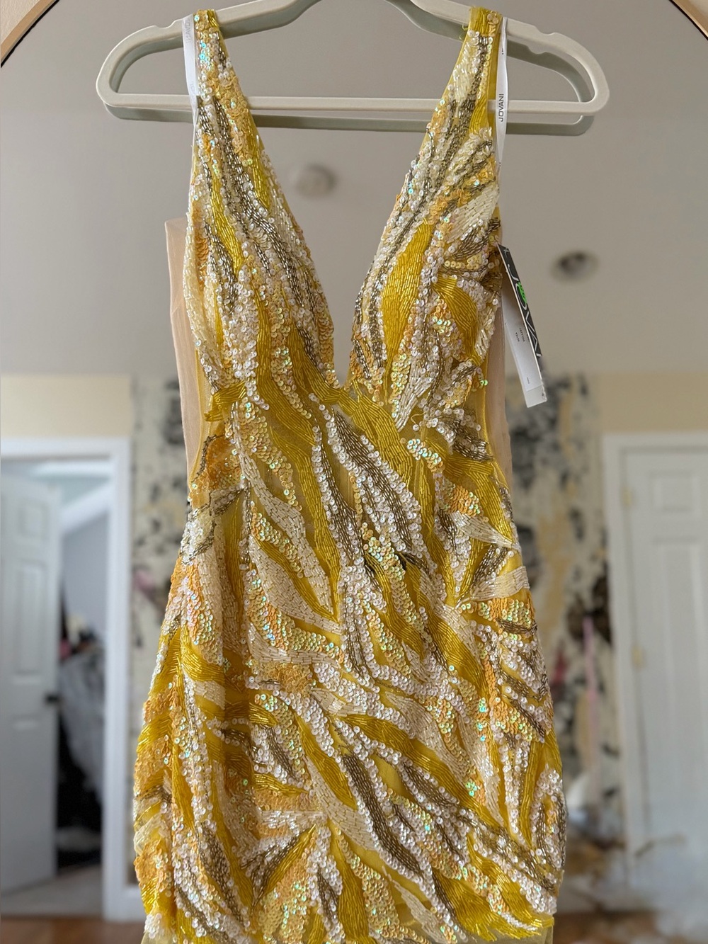 Jovani 43736 - Beaded Plunging V-Neck Party Dress ~ NWT Size 4